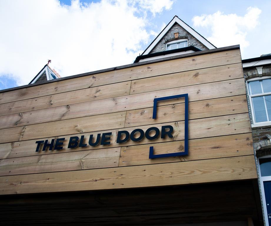 Bed and Breakfast The Blue Door Ньюкі Екстер'єр фото